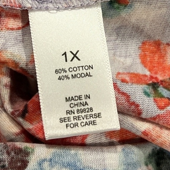 LOGO by Lori Goldstein QVC multi color floral 3/4 sleeve top size 1X - Picture 7 of 8